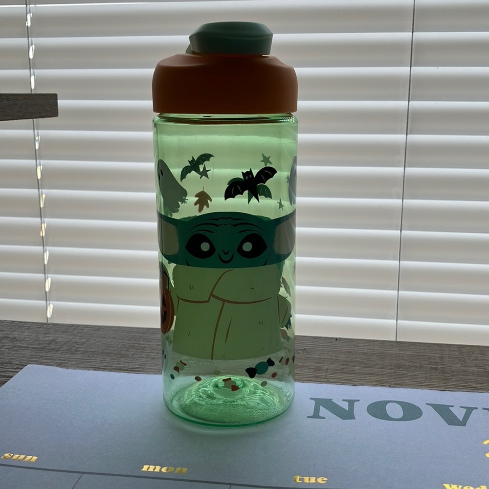 ZAK! Baby Yoda HALLOWEEN PET BOTTLE 16.5